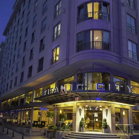 Hotel Titanic Taksim 4*