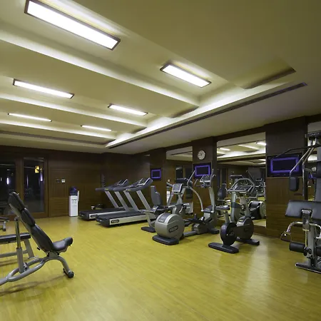 Hotel Titanic Taksim 4*