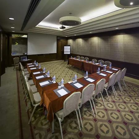 Hotel Titanic Taksim 4*