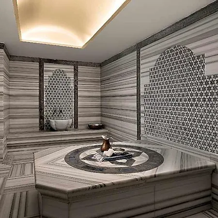 Titanic Taksim 4*