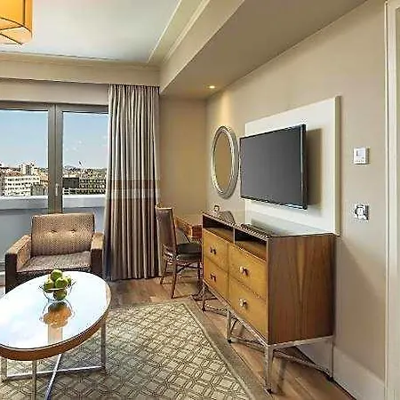 Titanic Taksim Hotel