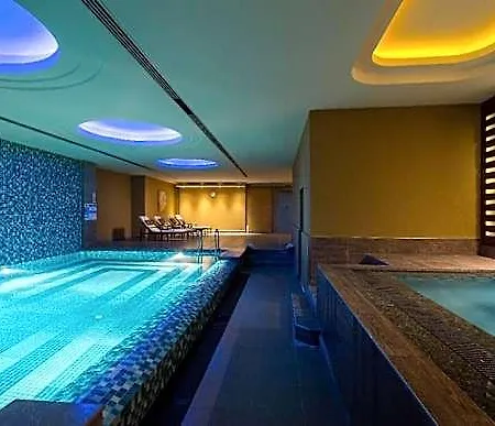Titanic Taksim Hotel 4*