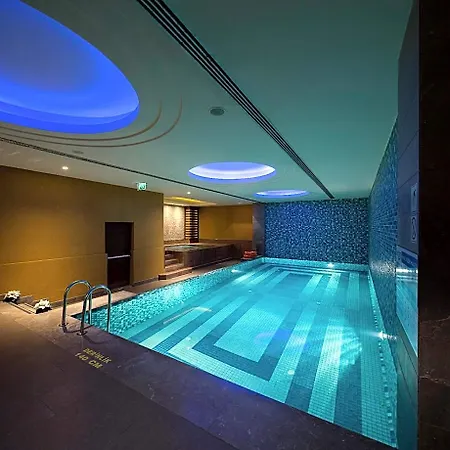Titanic Taksim Hotel 4*