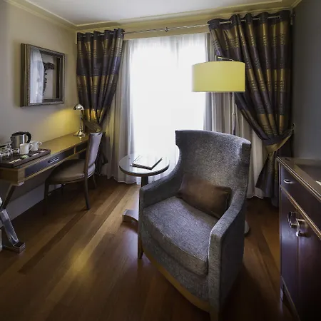 Hotel Titanic Taksim 4*